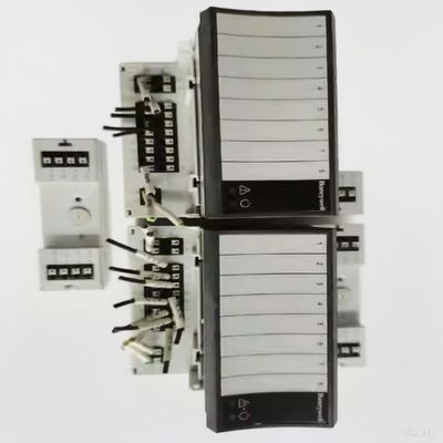 8 Channel Honeywell PLC XFL821A Honeywell 24VDC Source Output Module